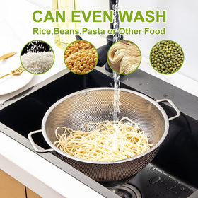 Gulex footed design colander prevents tipping during draining.