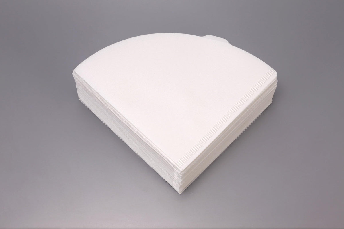 Hario V60 Size01 white paper filter box back view shows packaging details.