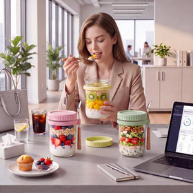 HomArtist six stainless steel spoons included for easy scooping and meals on the go.