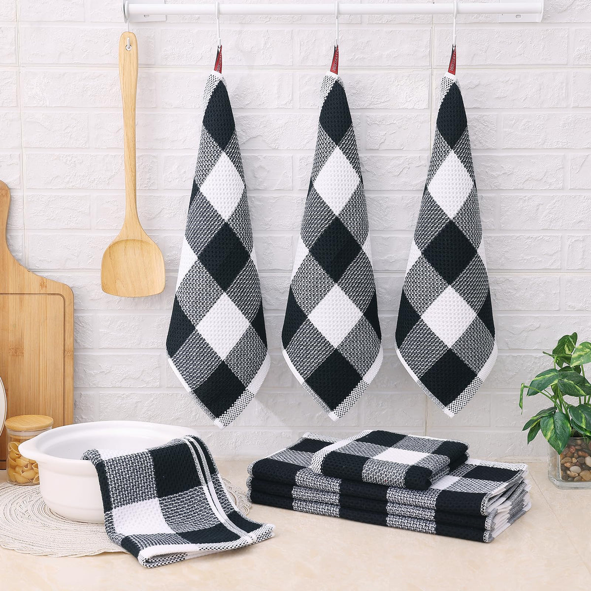 Homaxy machine-washable care keeps towels easy to maintain.