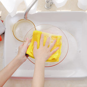 Homaxy yellow kitchen dishcloth 6-pack adds color and practicality