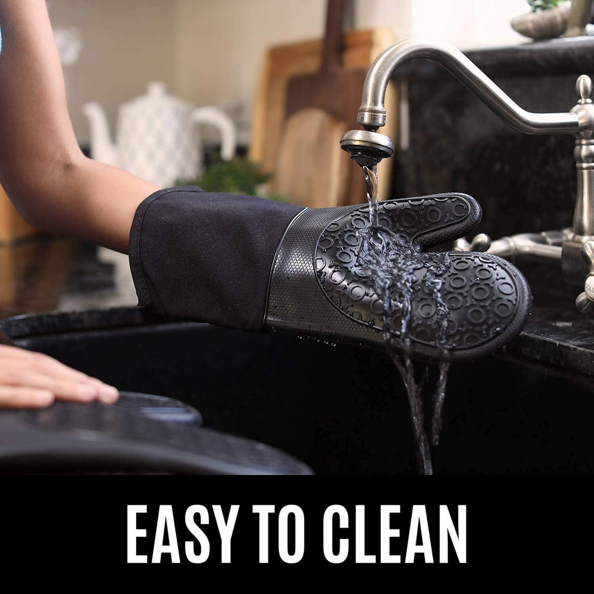 HOMWE set is dishwasher-safe for quick, effortless cleanup.