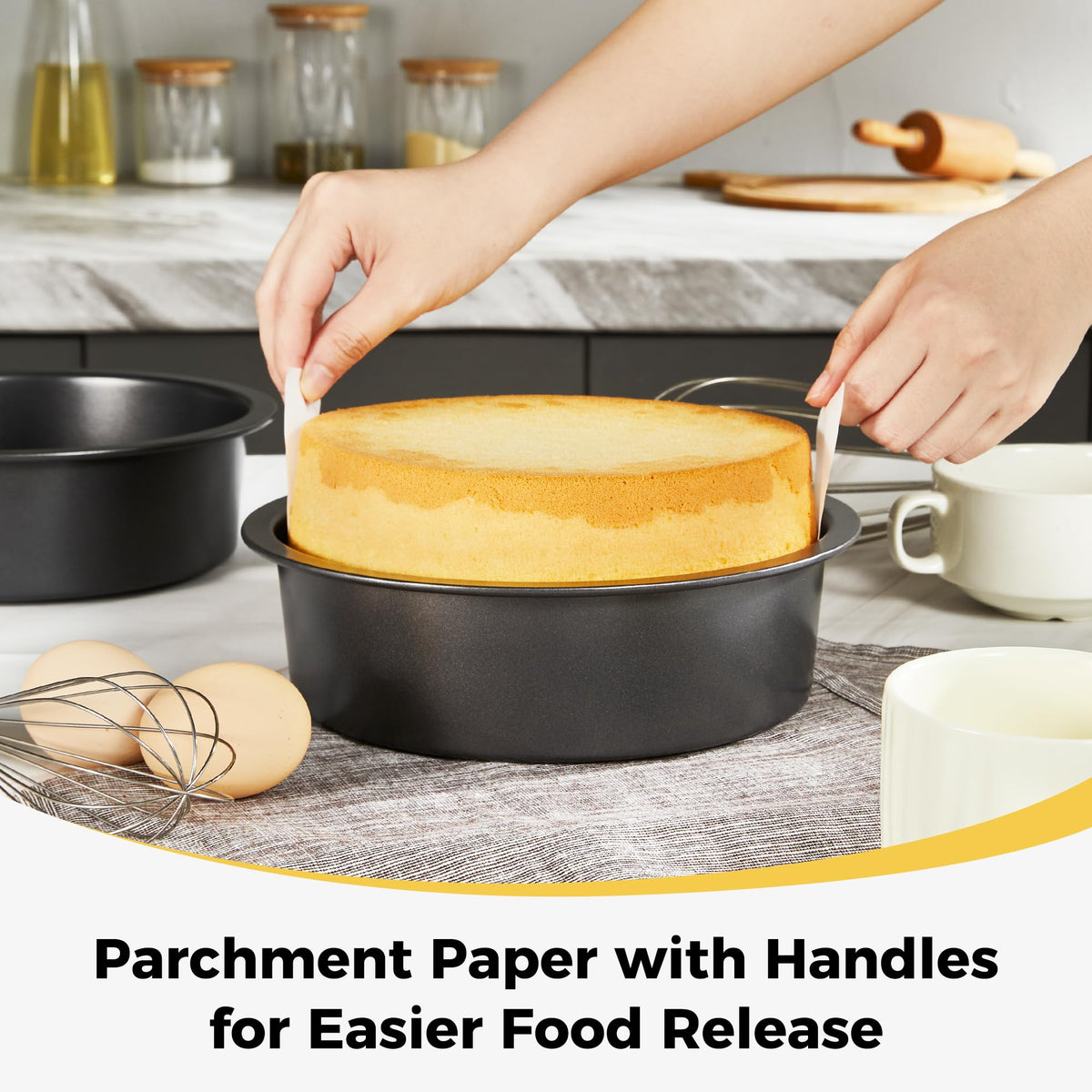 HONGBAKE wider-grips ergonomic design improves handling while baking