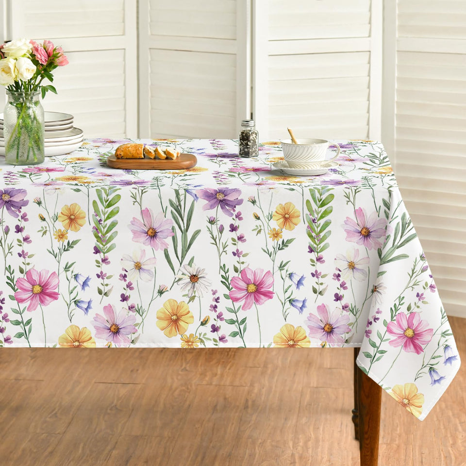 Horaldaily spring summer daisy floral tablecloth in a bright dining setup