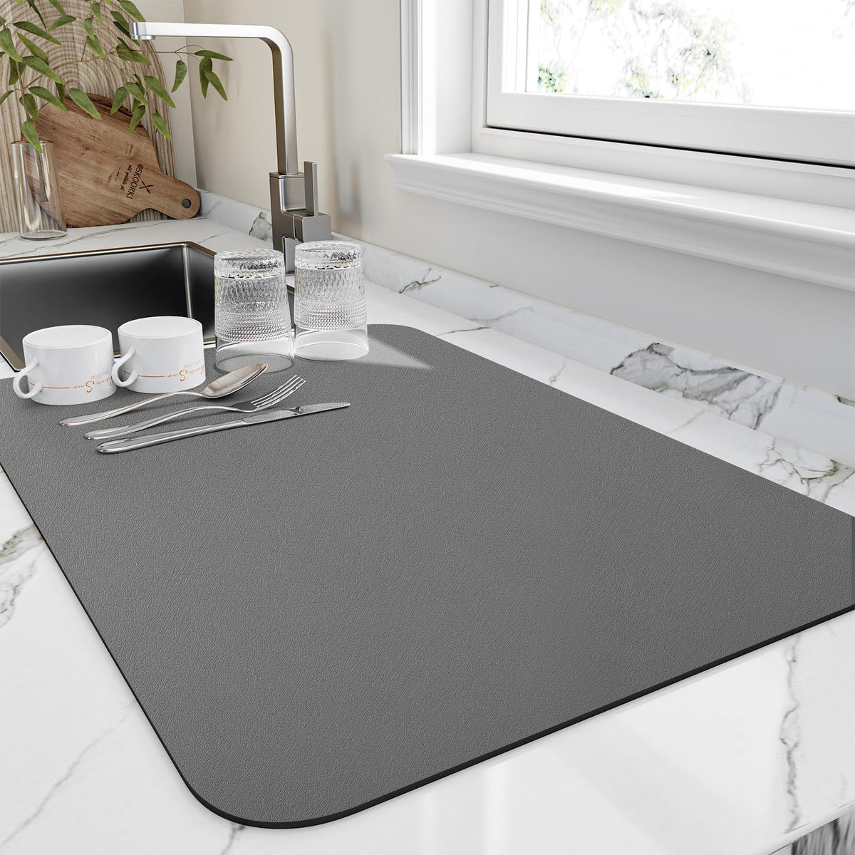 HotLive dish drying mat in 18x32 size absorbs moisture quickly to protect countertops.