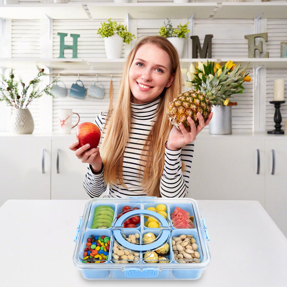HRXFOZ portable snack tray with handle ideal for outdoor picnics and travel.