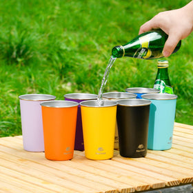HurOutd multi-use stainless steel cups handle hot cocoa and cold beverages.