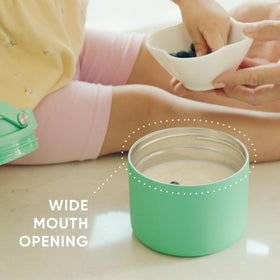 Hydrapeak interior odor-free for simple cleaning after meals.