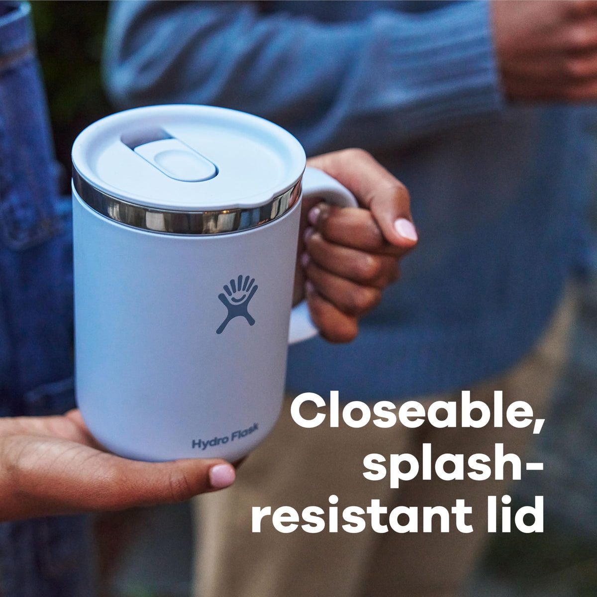 Leak-resistant, splash-resistant lid supports one-handed sipping.