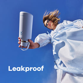 Hydro Flask leakproof Flex Straw Cap keeps drinks secure during travel.