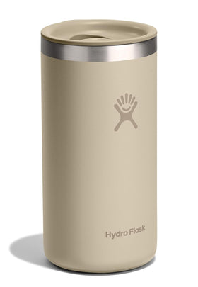 Closeable lid on Hydro Flask Travel Coffee Cup demonstrates leak-resistant seal for splash-free sipping.