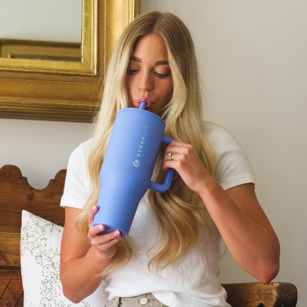 HydroJug Traveler is dishwasher safe with detachable straw for cleaning.