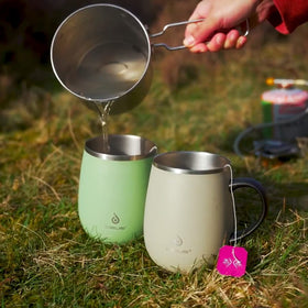 Ideus rust-free interior shown in dishwasher-safe mug.