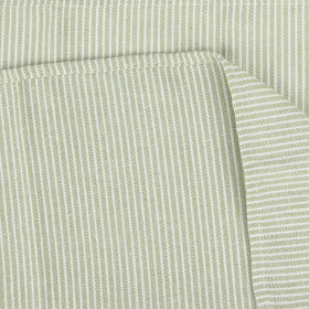 INFEI green striped dinner napkins on dining table for festive look