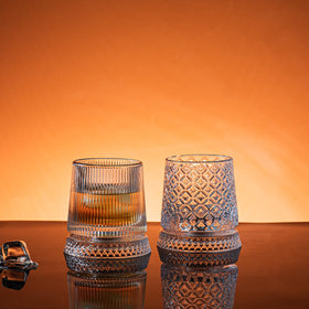 INSETLAN dishwasher-safe glass for easy cleaning after gatherings.