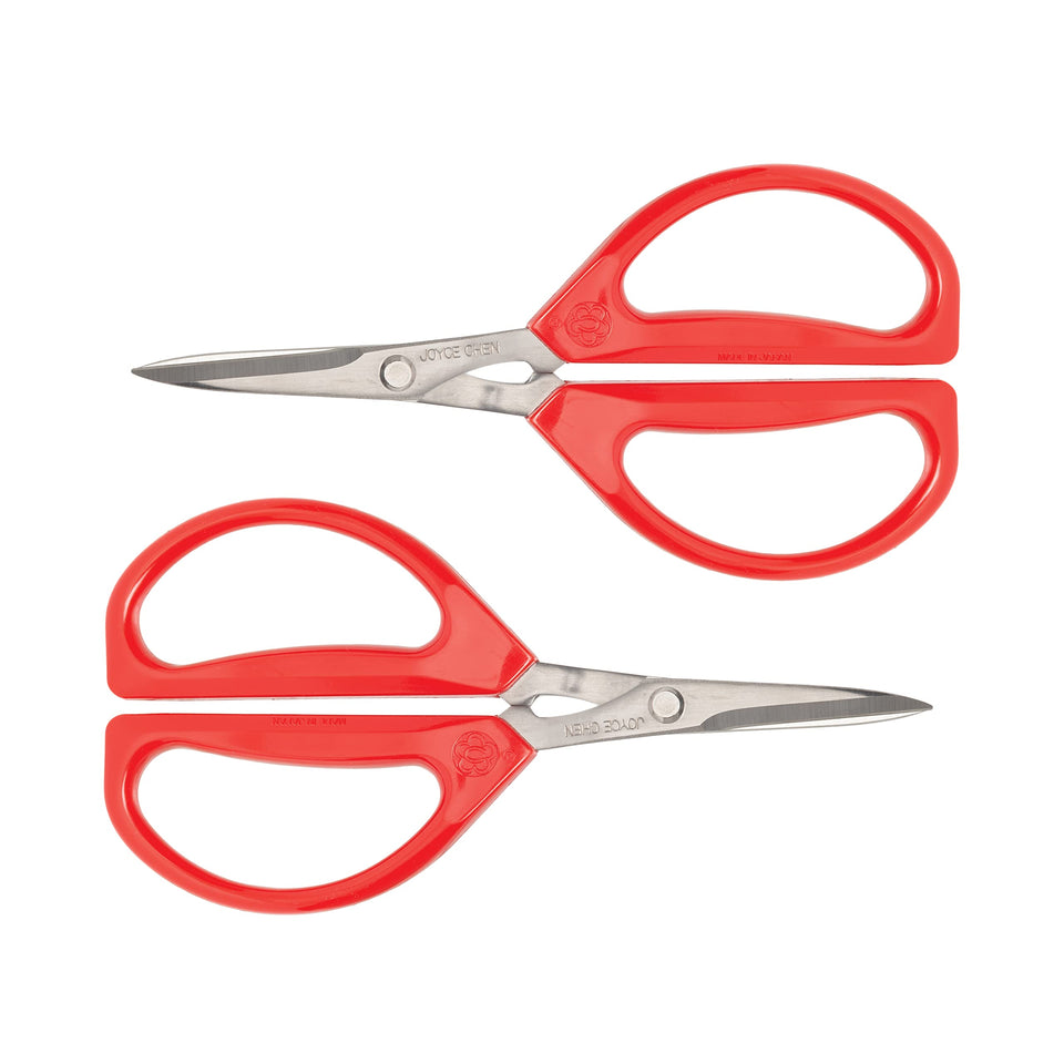 Joyce Chen Original Unlimited Scissors close-up of red handles for comfortable precision.