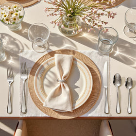 Kingstone 40-piece silverware set dinner forks with balanced, comfortable handling.