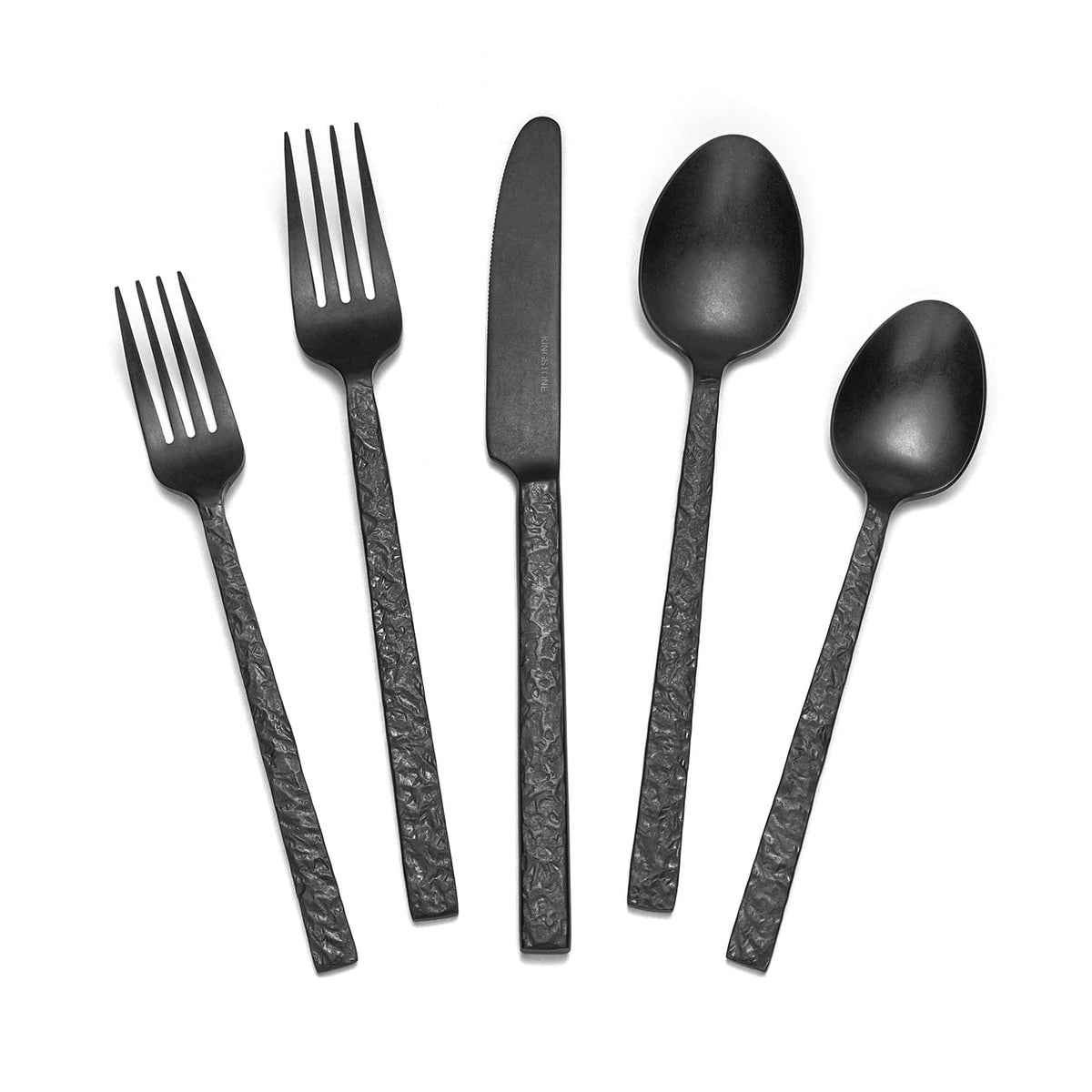 Kingstone 40-piece knife with black hammered finish for everyday meals