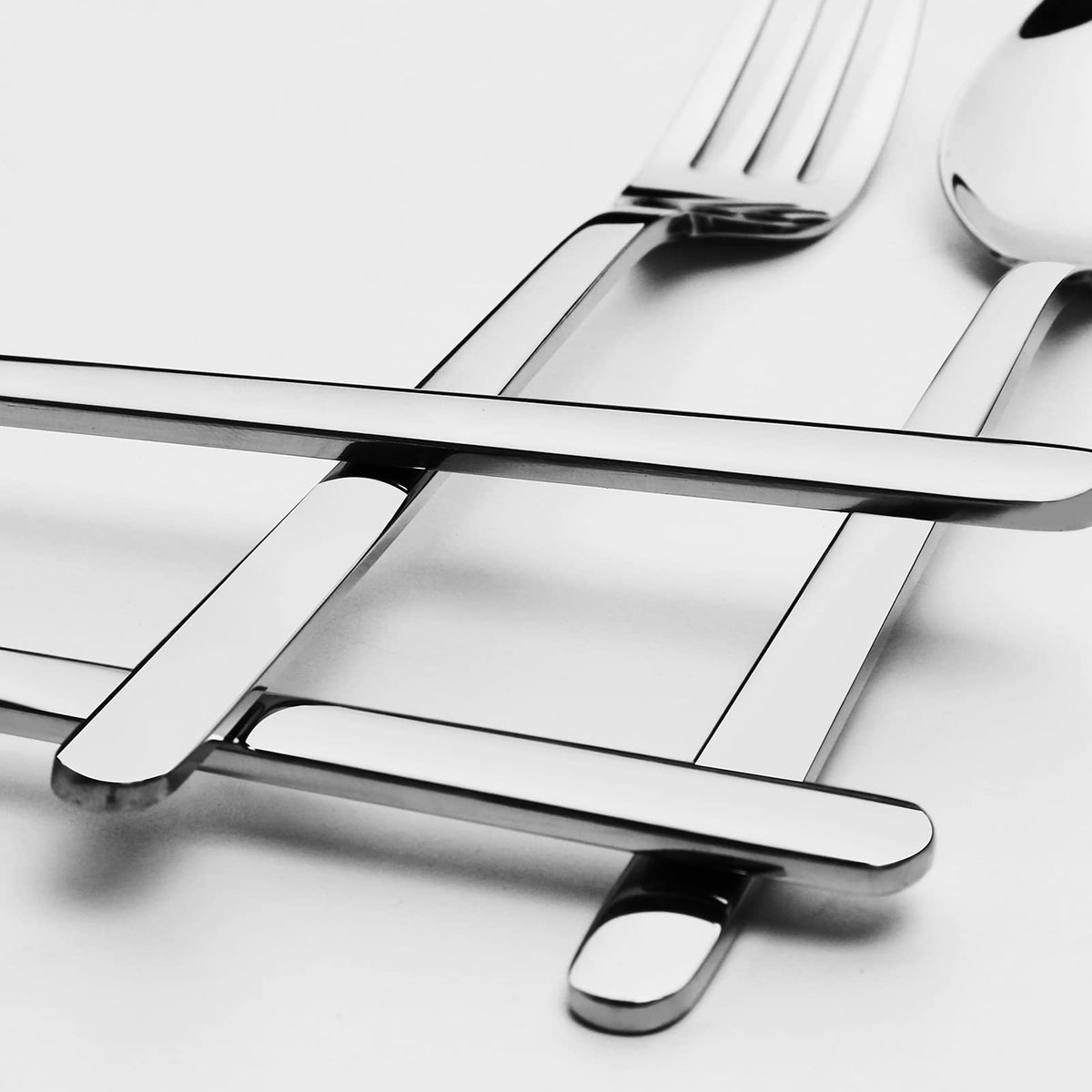 KingStone dining spoons designed for comfortable grip and balanced weight