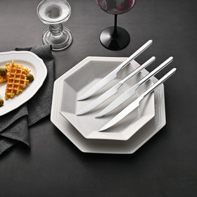 KINGSTONE ergonomic handles provide comfortable grip for extended dining sessions