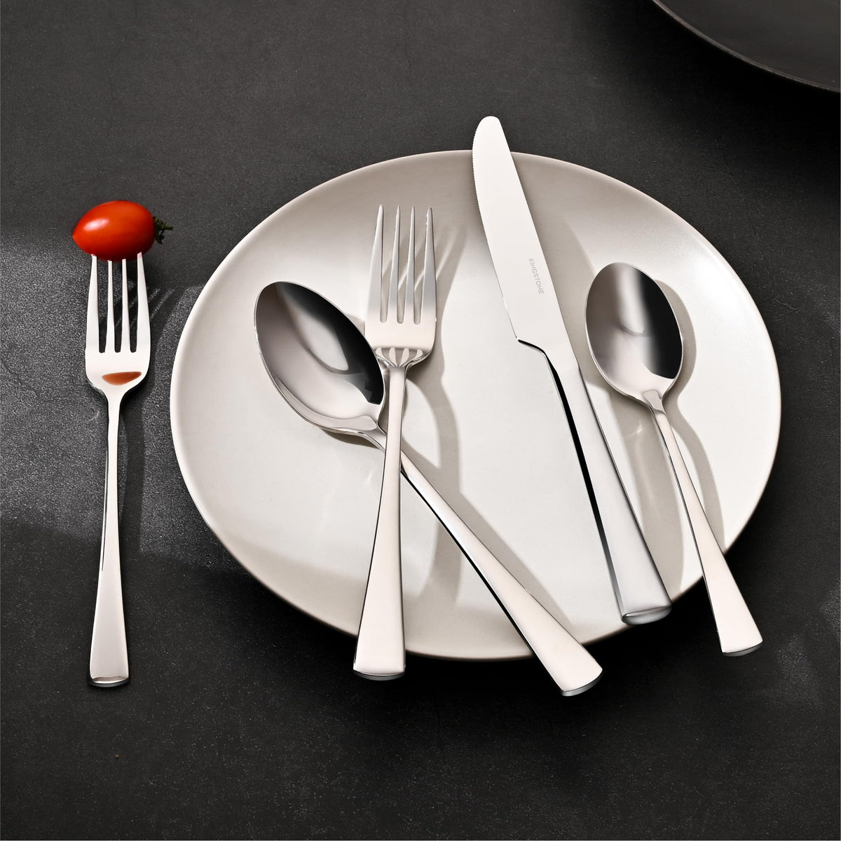 KINGSTONE mirror-polished finish shines and cleans easily