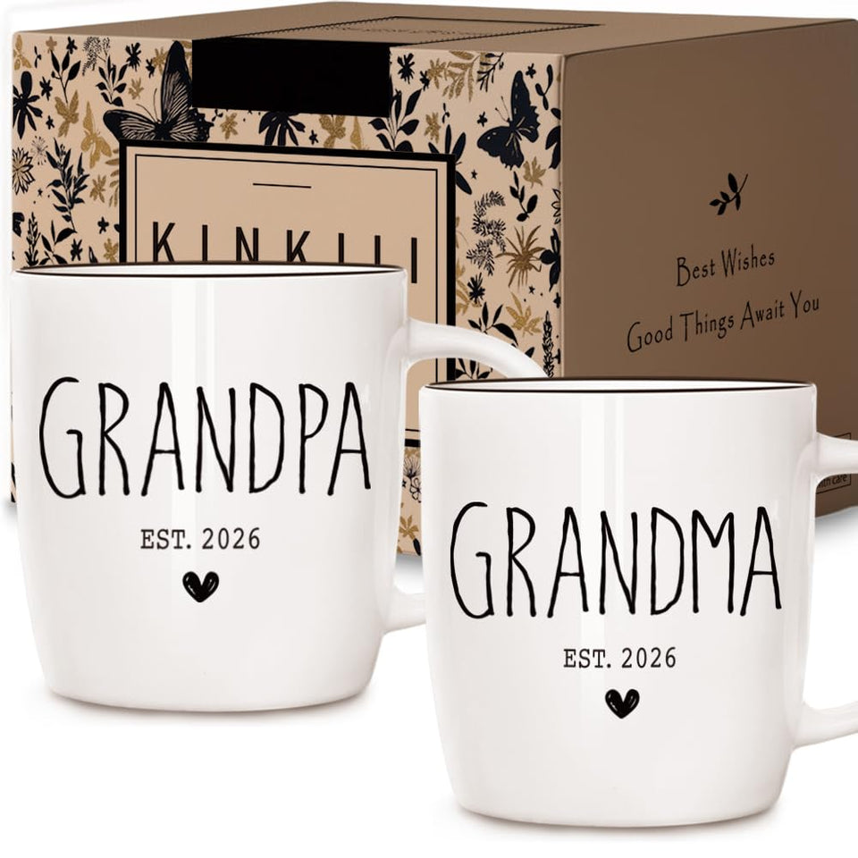 Kinkiii Grandparents 2026 mug set with heart tag, ideal for celebrating new family news.