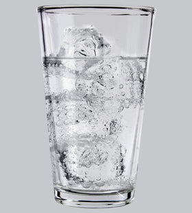 Kitchen Lux dishwasher-safe beer glasses for easy cleaning