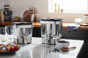 KitchenAid stainless steel steeper with fill-level marks for precise brewing.