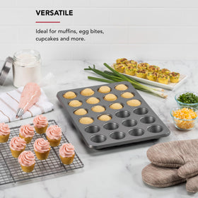 KitchenAid aluminized steel pan delivers even baking across batches