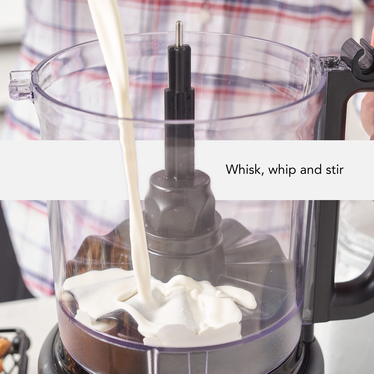 KitchenAid KFP0921 whisk attachment whips cream for fluffy toppings.