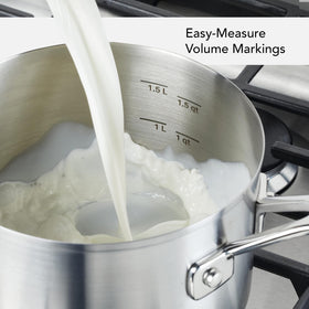 KitchenAid tempered-glass lid seals in heat for richer flavors