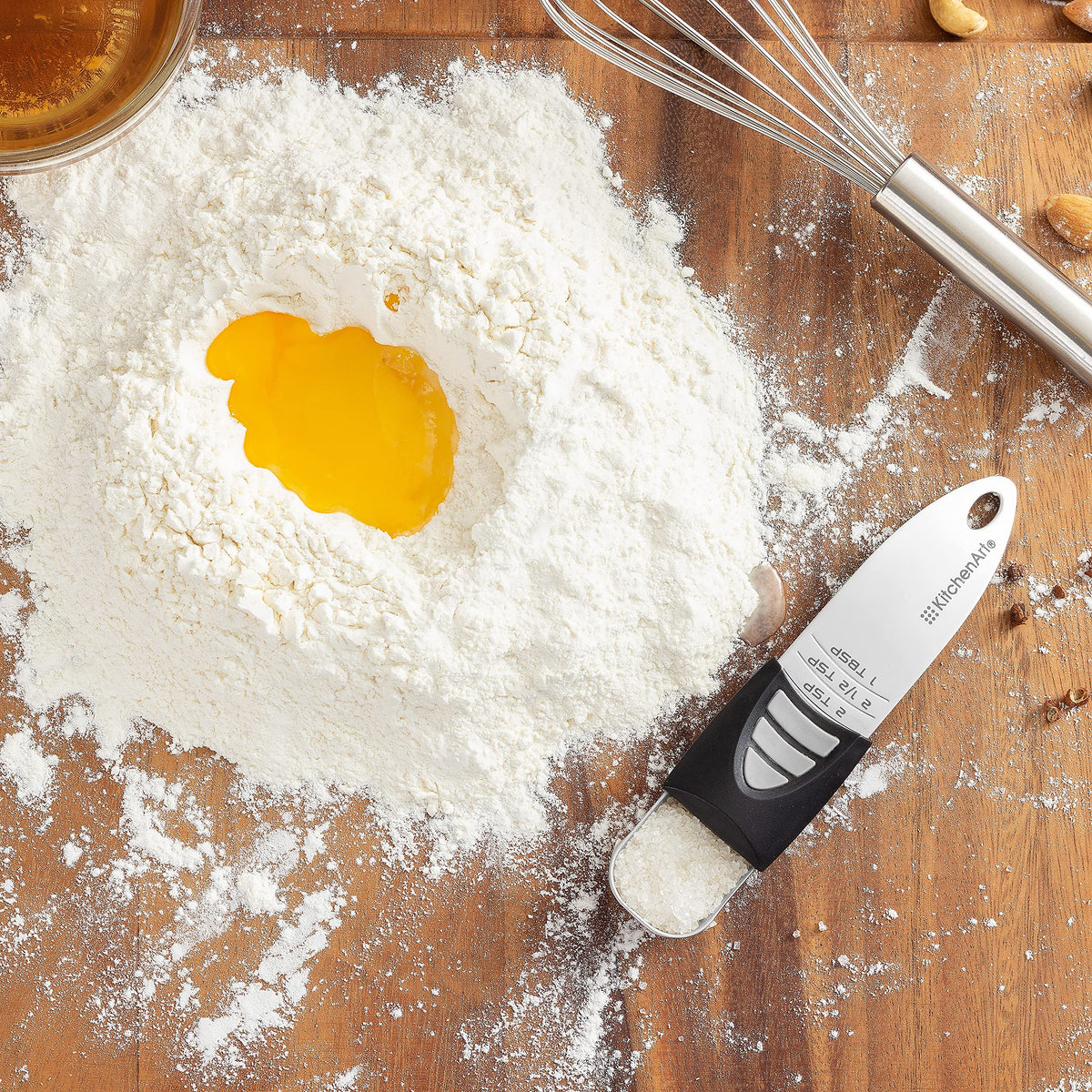 KitchenArt Pro adjustable teaspoon with 1/8 tsp increments supports precise seasoning.