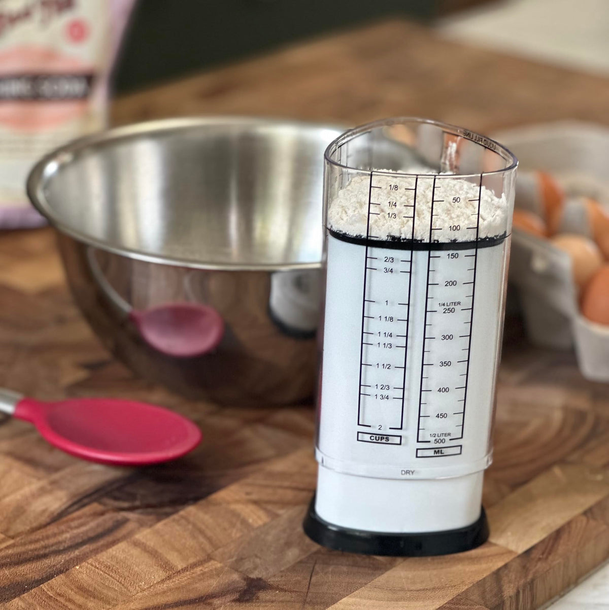 KitchenArt space-saving measuring cup designed to declutter kitchen drawers.