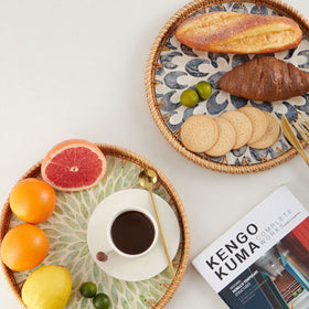 Kmelep rattan serving tray on wooden base for stylish organization