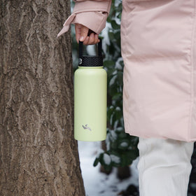 Konokyo on-the-go bottle design suitable for gym, office, and travel.