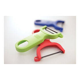 Kuhn Rikon peeler has ergonomic, non-slip handle for comfort