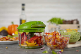 Kuhn Rikon Pull Chop dips and sauces ready in seconds