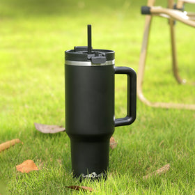 Labulabla 40oz tumbler is a reliable daily companion for travel and work