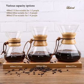 Lalord glass carafe close-up highlighting borosilicate clarity for purity.