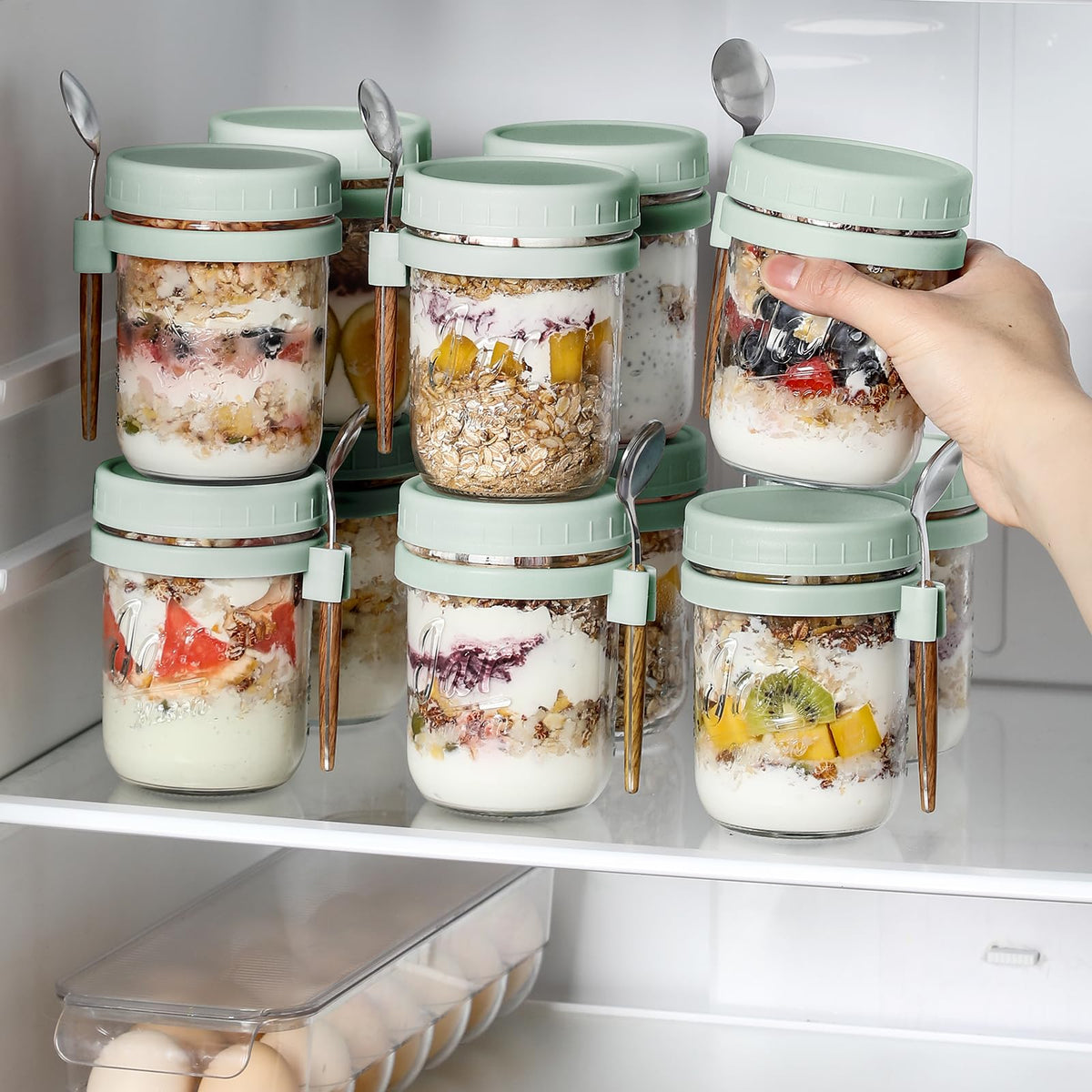 LANDNEOO crystal-clear glass jars showcasing colorful ingredient layers.