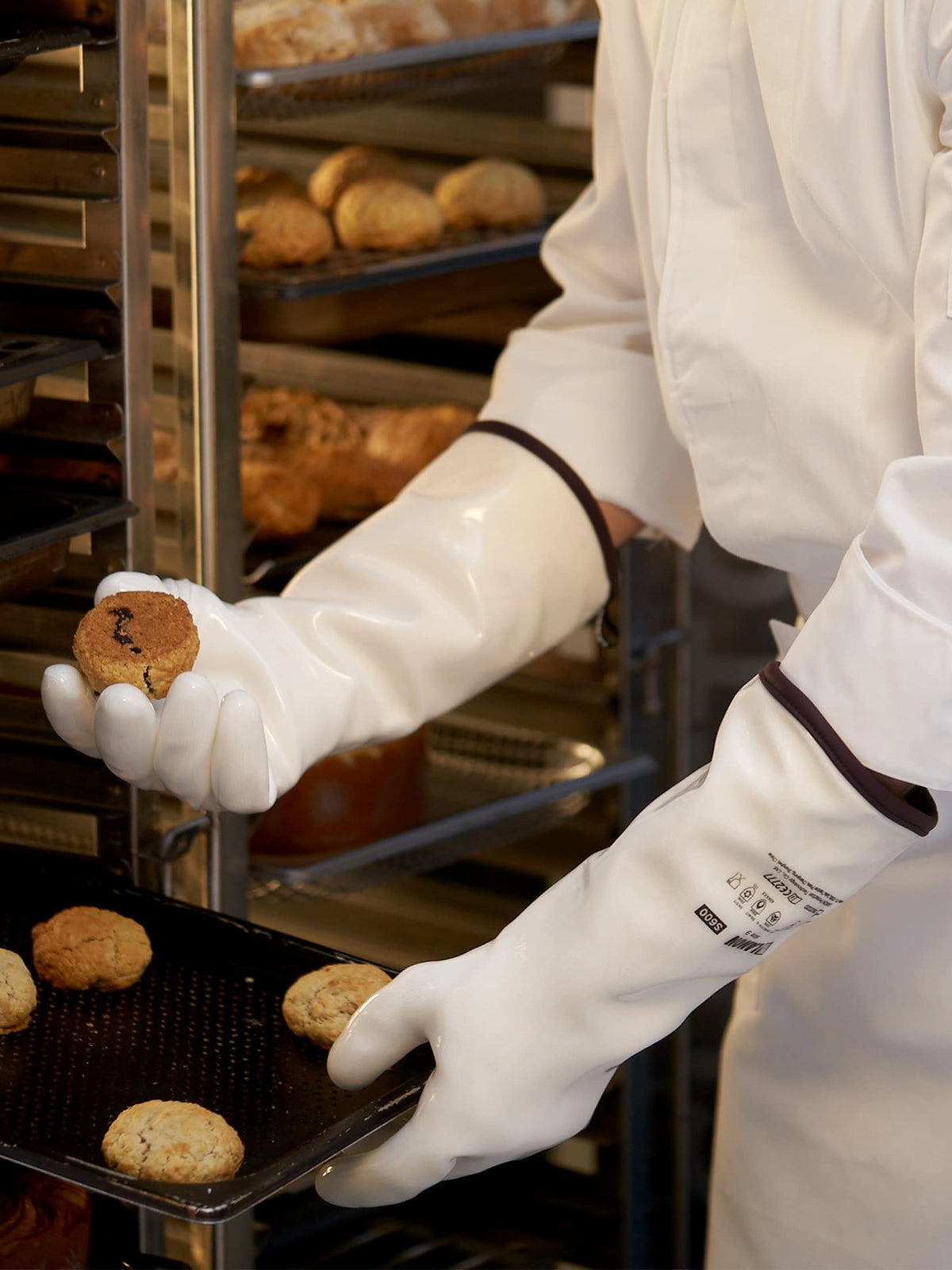 Waterproof silicone surface resists grease during cooking
