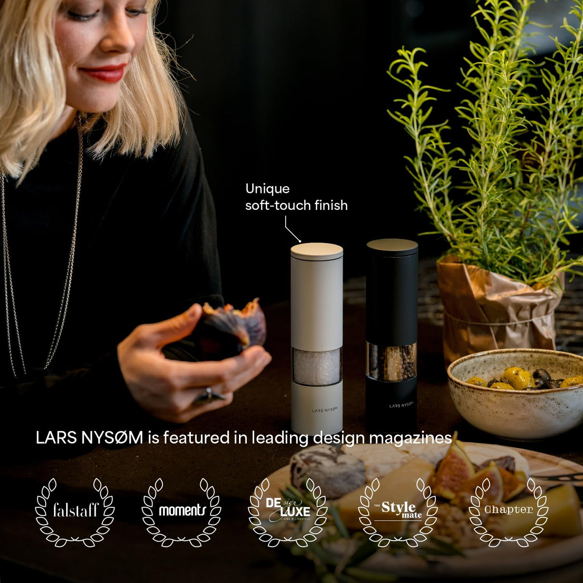 Lagom grinder bottom cap design reduces crumbs and keeps surfaces clean during seasoning.