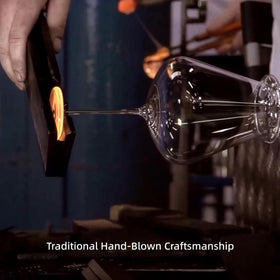 LASTURYCX daily-use wine glass pairs finesse with practical care