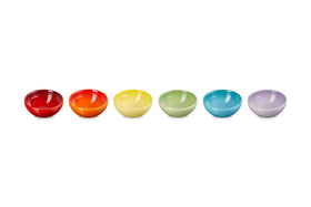 Le Creuset Vancouver pinch bowls 6-pack for quick measurements and prep.