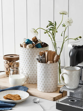 LE TAUCI embossed clover pattern adds farmhouse charm to counters