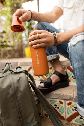 LifeStraw Go Series 24oz capacity with vacuum insulation keeping beverages cold