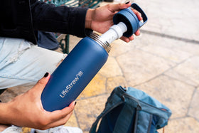 LifeStraw Go Series membrane filter blocks bacteria, parasites, microplastics.