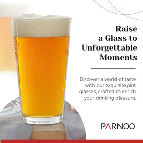 Light In The Dark PARNOO mixing glass with a sturdy base for steady pouring.