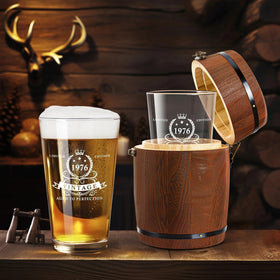 Lighten Life wooden barrel gift box close-up detailing grain