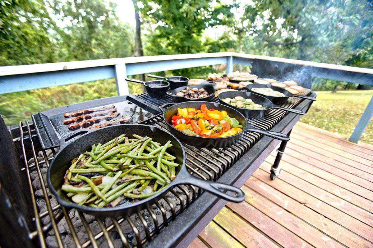 Lodge pre-seasoned finish promotes natural release with use